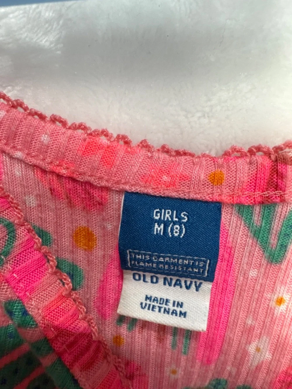 Old navy girls tank tops tropical flower pineapple print size M (lot of 2)